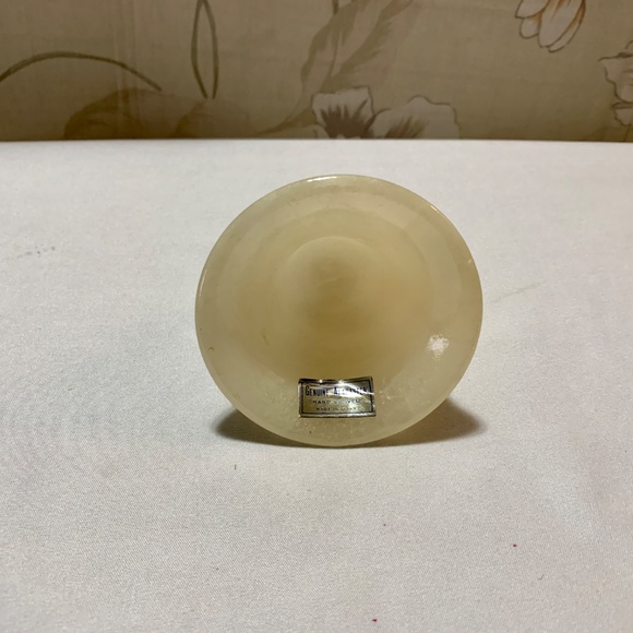 Hand Carved Genuine Alabaster Bell - Made in Italy - 3.25” high by 3 1/8” wide - Picture 5 of 5